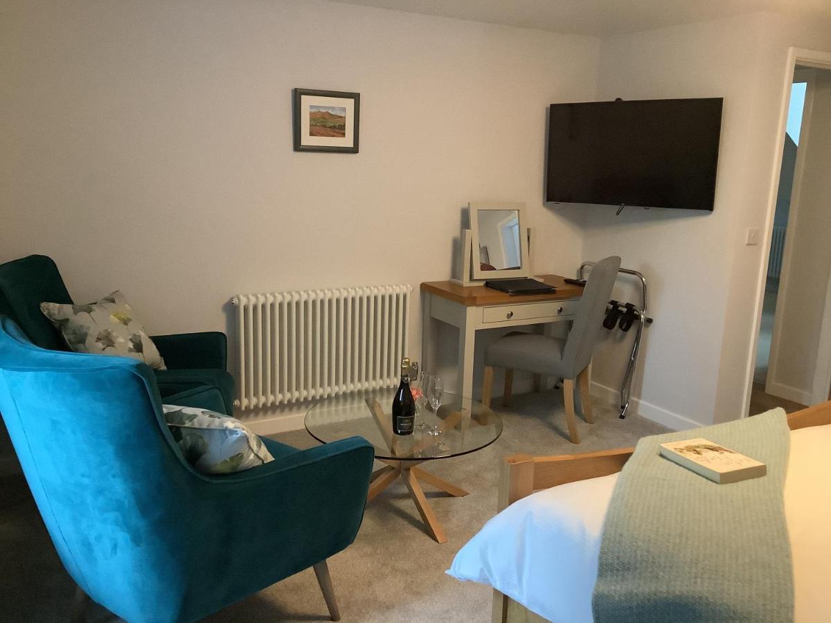 Hotel Little London Bed & Breakfast And Glamping Pod Abercraf Exterior foto