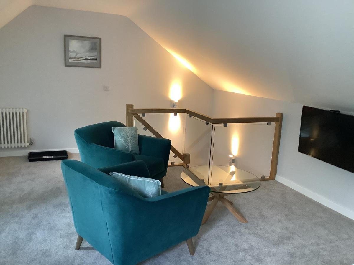 Hotel Little London Bed & Breakfast And Glamping Pod Abercraf Exterior foto