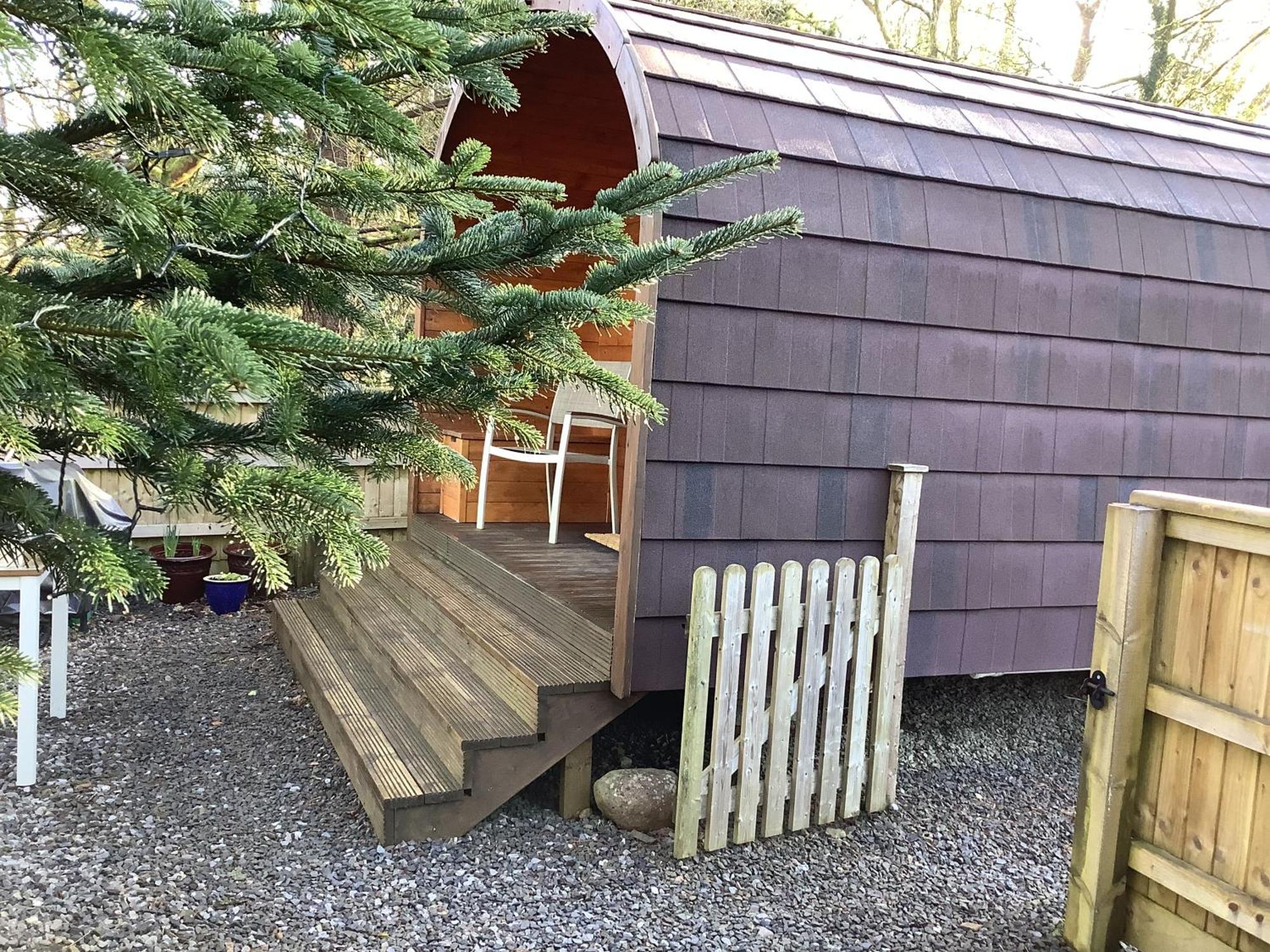 Hotel Little London Bed & Breakfast And Glamping Pod Abercraf Exterior foto